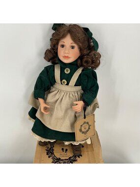 Yesterdays Child Laura Doll By The Boyds Collection 12" Porcelain & Cloth Handma